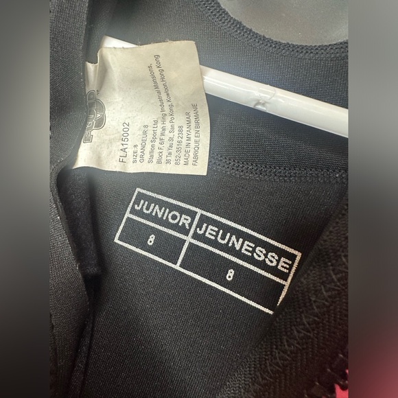 Kids’ Wetsuit Size 8 - Picture 2 of 3